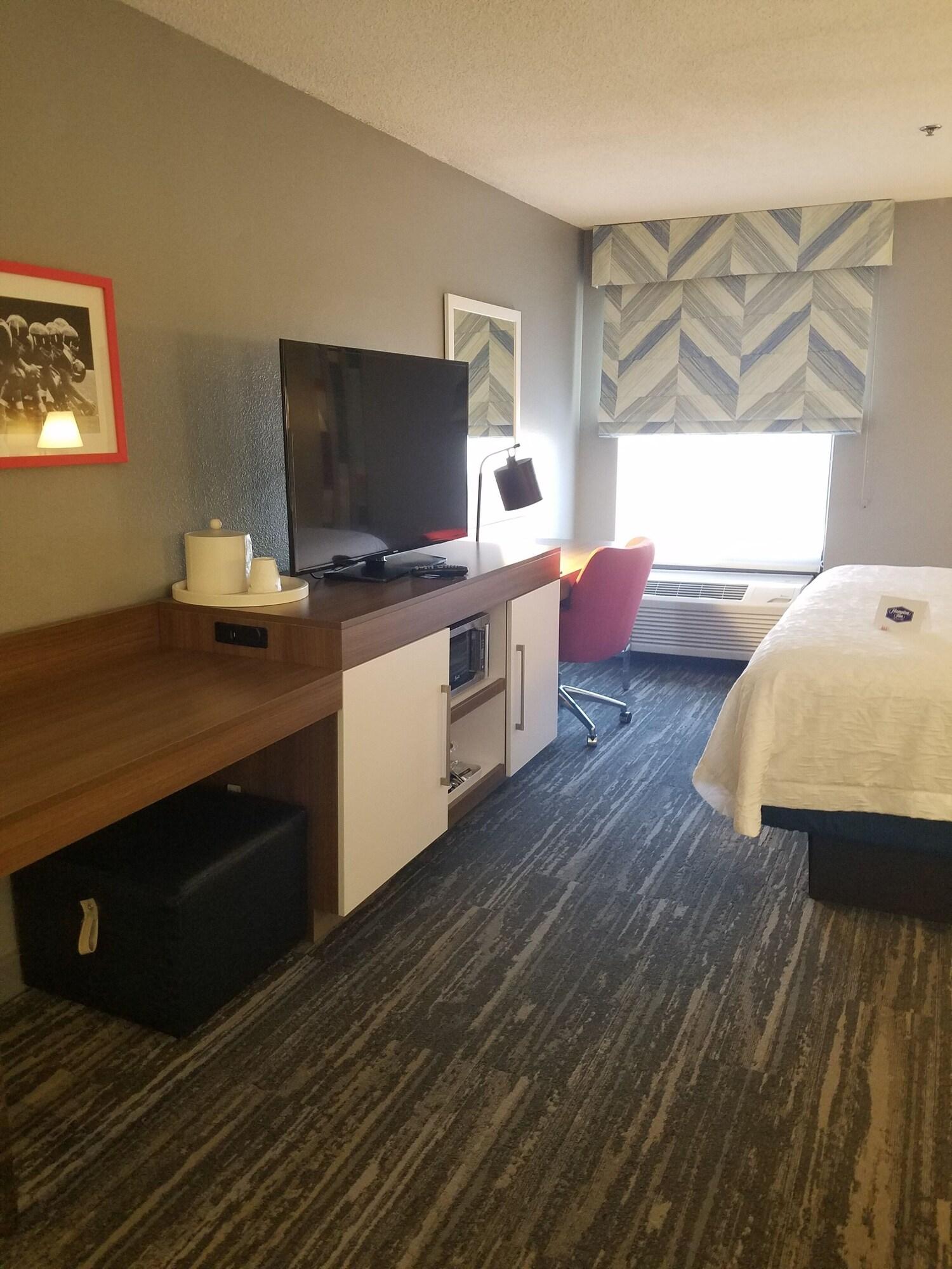 Hampton Inn Kansas City Blue Springs Zewnętrze zdjęcie