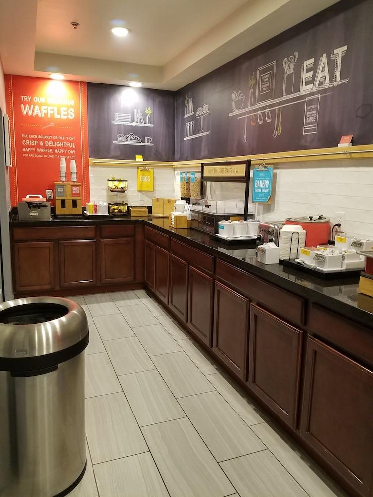 Hampton Inn Kansas City Blue Springs Zewnętrze zdjęcie