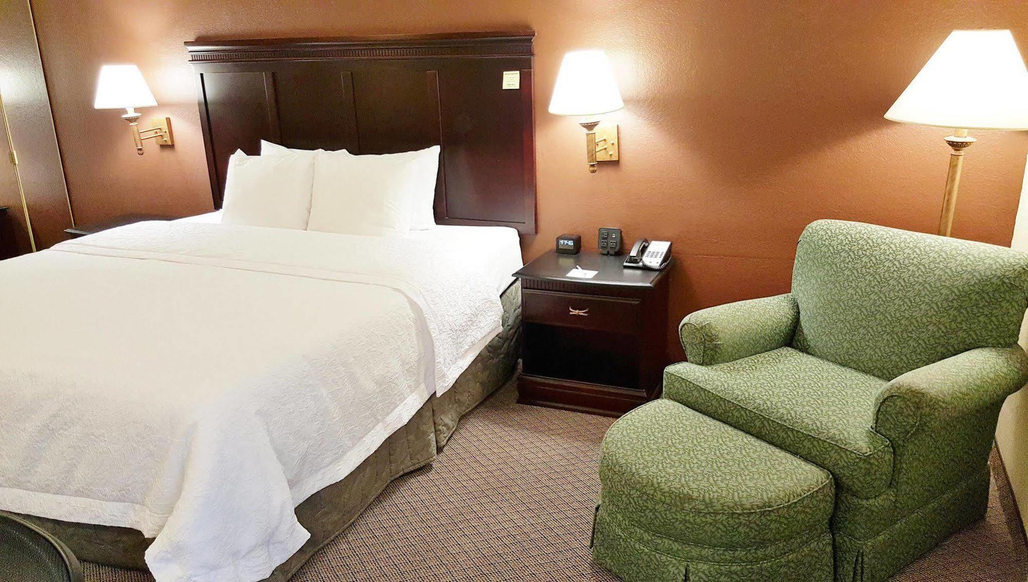 Hampton Inn Kansas City Blue Springs Zewnętrze zdjęcie