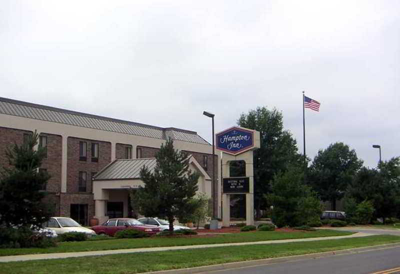 Hampton Inn Kansas City Blue Springs Zewnętrze zdjęcie